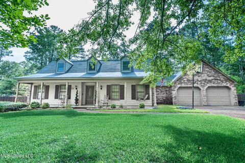 208 Sandpiper Rd, Brandon, MS 39047 photo 1
