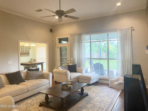 105 Buffalo Cv, Clinton, MS 39056 photo 8
