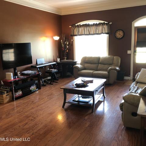 325 Red Cedar Dr, Brandon, MS 39047 photo 6