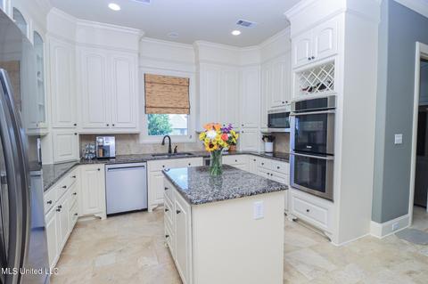 112 Belle Pointe, Madison, MS 39110 photo 8