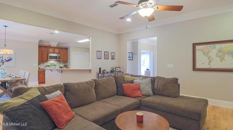 813 Eagle Eyrie Dr, Biloxi, MS 39532 photo 7