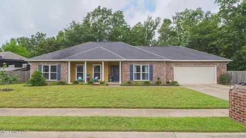 813 Eagle Eyrie Dr, Biloxi, MS 39532 photo 1