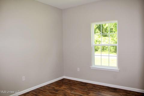 32 Meadow St, Lucedale, MS 39452 photo 10