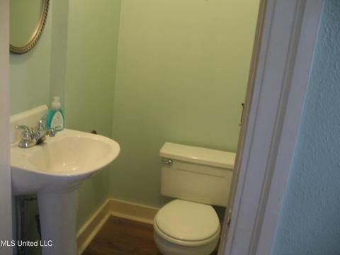 4075 Pine Hill Dr, Jackson, MS 39206 photo 32