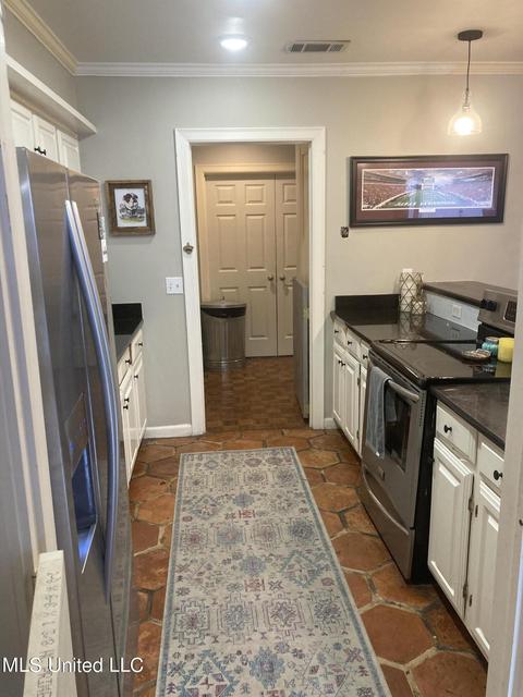 38 Eastbrooke St, Jackson, MS 39216 photo 8