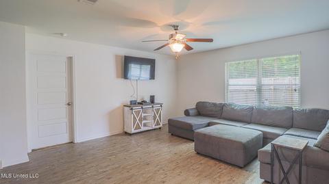 519 E Marigold Dr, Long Beach, MS 39560 photo 15