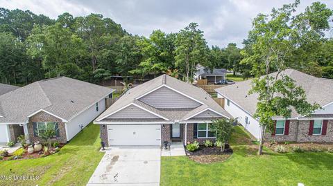 519 E Marigold Dr, Long Beach, MS 39560 photo 2