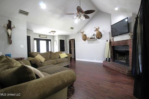 111 Southern Oak, Lucedale, MS 39452 photo 11