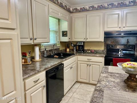 348 Williams Rd, Florence, MS 39073 photo 8