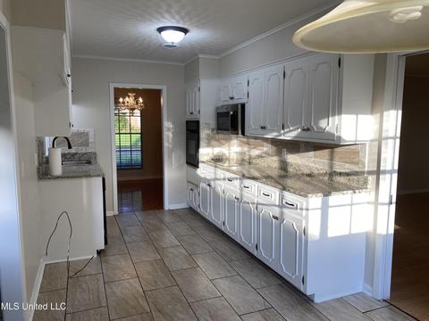 5947 Westmore, Jackson, MS 39206 photo 6