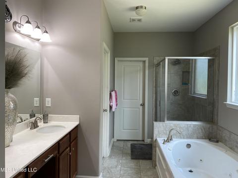 8577 S Trinity Park Dr, Olive Branch, MS 38654 photo 12