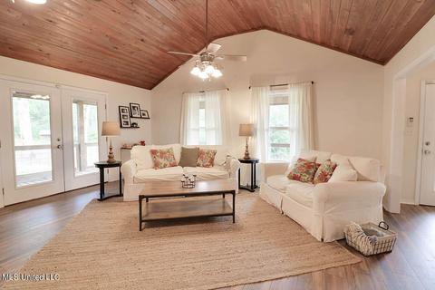 249 Beesley Rd, Lucedale, MS 39452 photo 7