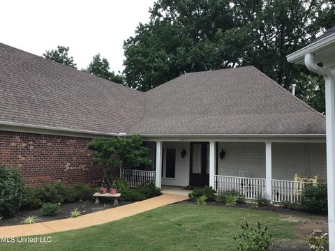 834 Fairway Trl, Hernando, MS 38632 photo 2