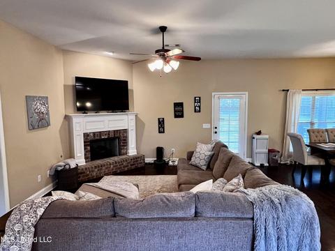 846 Willow Grande Cir, Brandon, MS 39047 photo 5