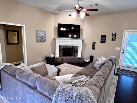 846 Willow Grande Cir, Brandon, MS 39047 photo 4