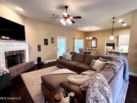 846 Willow Grande Cir, Brandon, MS 39047 photo 8