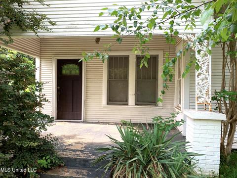 314 E Adams St, Kosciusko, MS 39090 photo 1