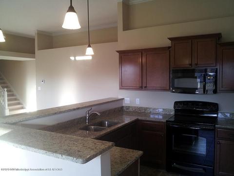 6512 Carmel Pointe Dr, Walls, MS 38680 photo 8