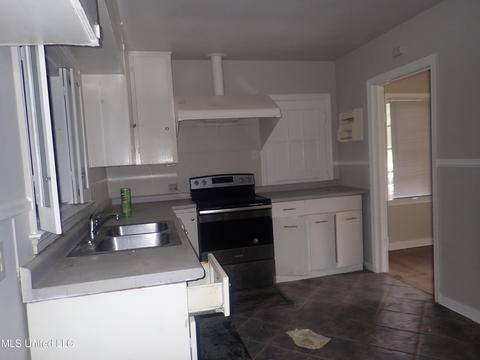 4551 Manila Dr, Jackson, MS 39206 photo 5