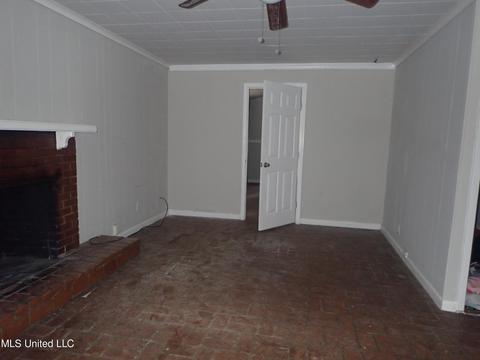 4551 Manila Dr, Jackson, MS 39206 photo 4