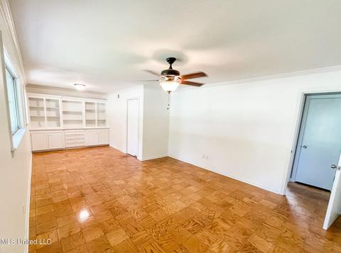 1444 Sheffield Dr, Jackson, MS 39211 photo 3
