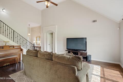 6744 Clarmore Dr, Olive Branch, MS 38654 photo 8