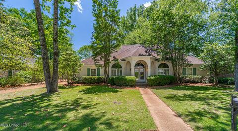 5339 Fairway St, Jackson, MS 39211 photo 1