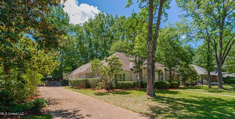 5339 Fairway St, Jackson, MS 39211 photo 2