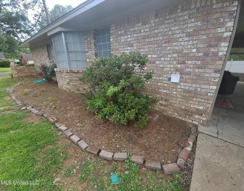 1210 Joanne St, Jackson, MS 39204 photo 3
