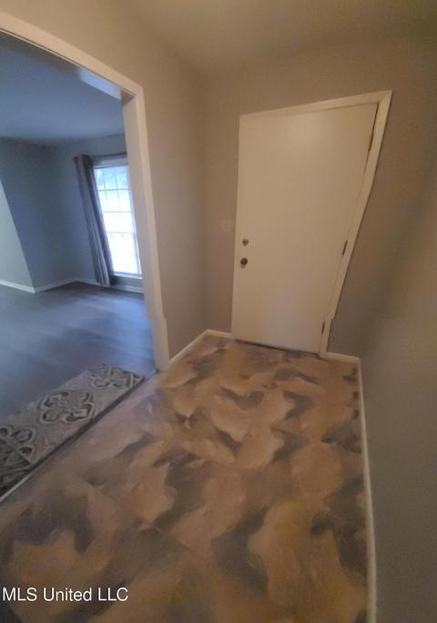 1210 Joanne St, Jackson, MS 39204 photo 8