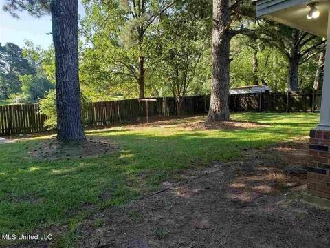 2213 Forest Park Dr, Jackson, MS 39212 photo 7