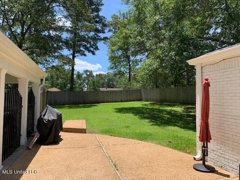 44 Crossgates Dr, Brandon, MS 39042 photo 12