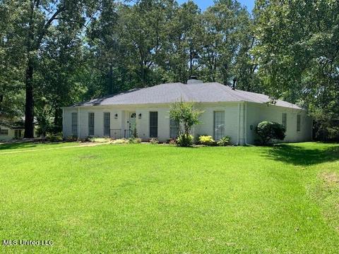 44 Crossgates Dr, Brandon, MS 39042 photo 3