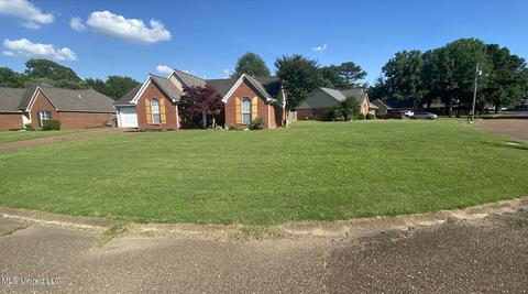 145 Sandpiper Dr, Hernando, MS 38632 photo 2