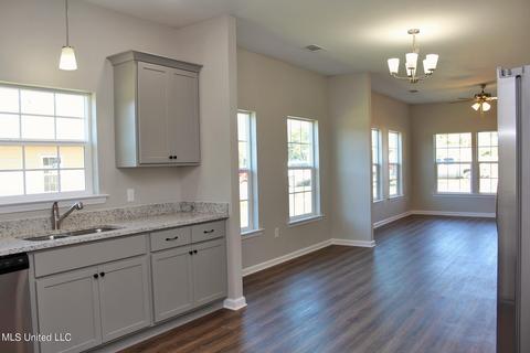 184 Ridge Ln, Lucedale, MS 39452 photo 11