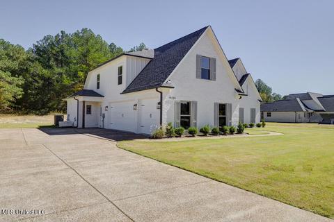 14285 Hidden Loop, Byhalia, MS 38611 photo 2
