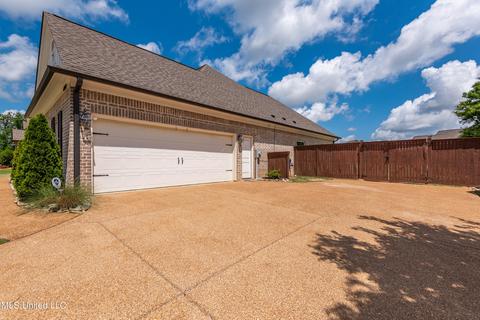 648 Breckenridge Dr, Nesbit, MS 38651 photo 31