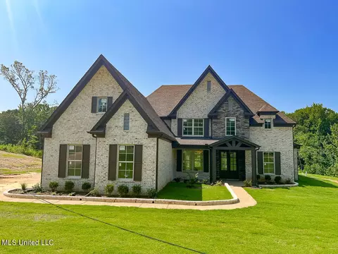 53 Poplar Ln, Red Banks, MS 38661