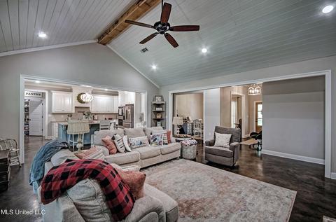 206 Land View Dr, Canton, MS 39046 photo 8