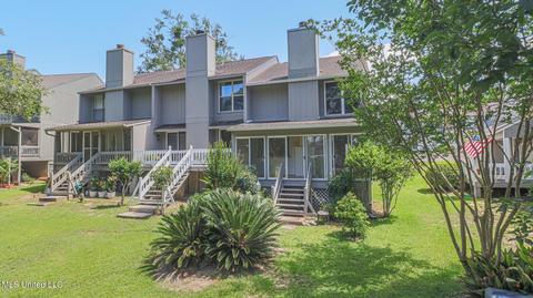282 Highpoint Dr, Diamondhead, MS 39525 photo 1