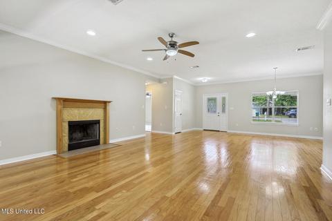 79320 E Diamondhead Dr, Diamondhead, MS 39525 photo 4