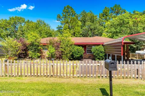 611 Tandy Dr, Gulfport, MS 39503