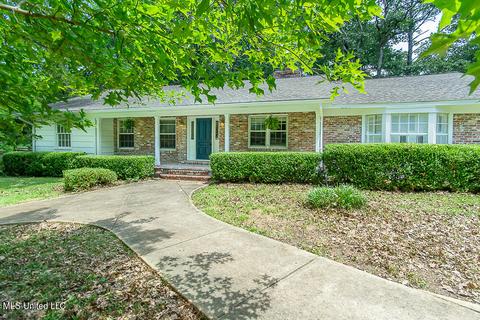 1806 E Northside Dr, Jackson, MS 39211 photo 1