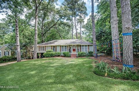 1164 Martingale Rd, Jackson, MS 39206 photo 1