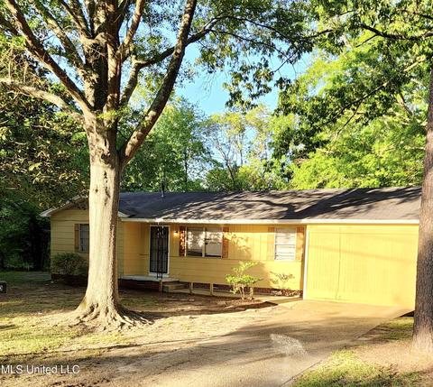 1420 Maria Drive Dr, Jackson, MS 39204 photo 1