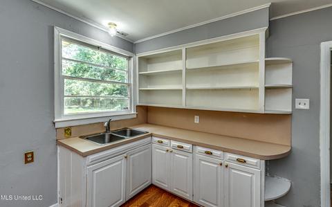 704 Meadowbrook Rd, Jackson, MS 39206 photo 14