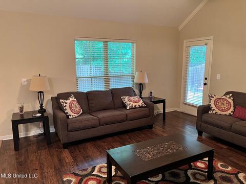608 Lexington Dr, Florence, MS 39073 photo 6