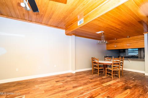 807 Planters Point Dr, Canton, MS 39046 photo 7