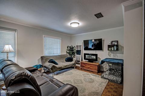 1023 Briarfield Rd, Jackson, MS 39211 photo 6