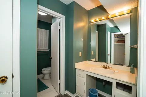 Bath - 20168 Lovers Ln, Long Beach, MS 39560 photo 1 of 6